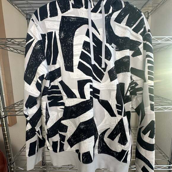 Nike Black & White Abstract Print Hoodie Sweatshirt - Picture 1 of 3
